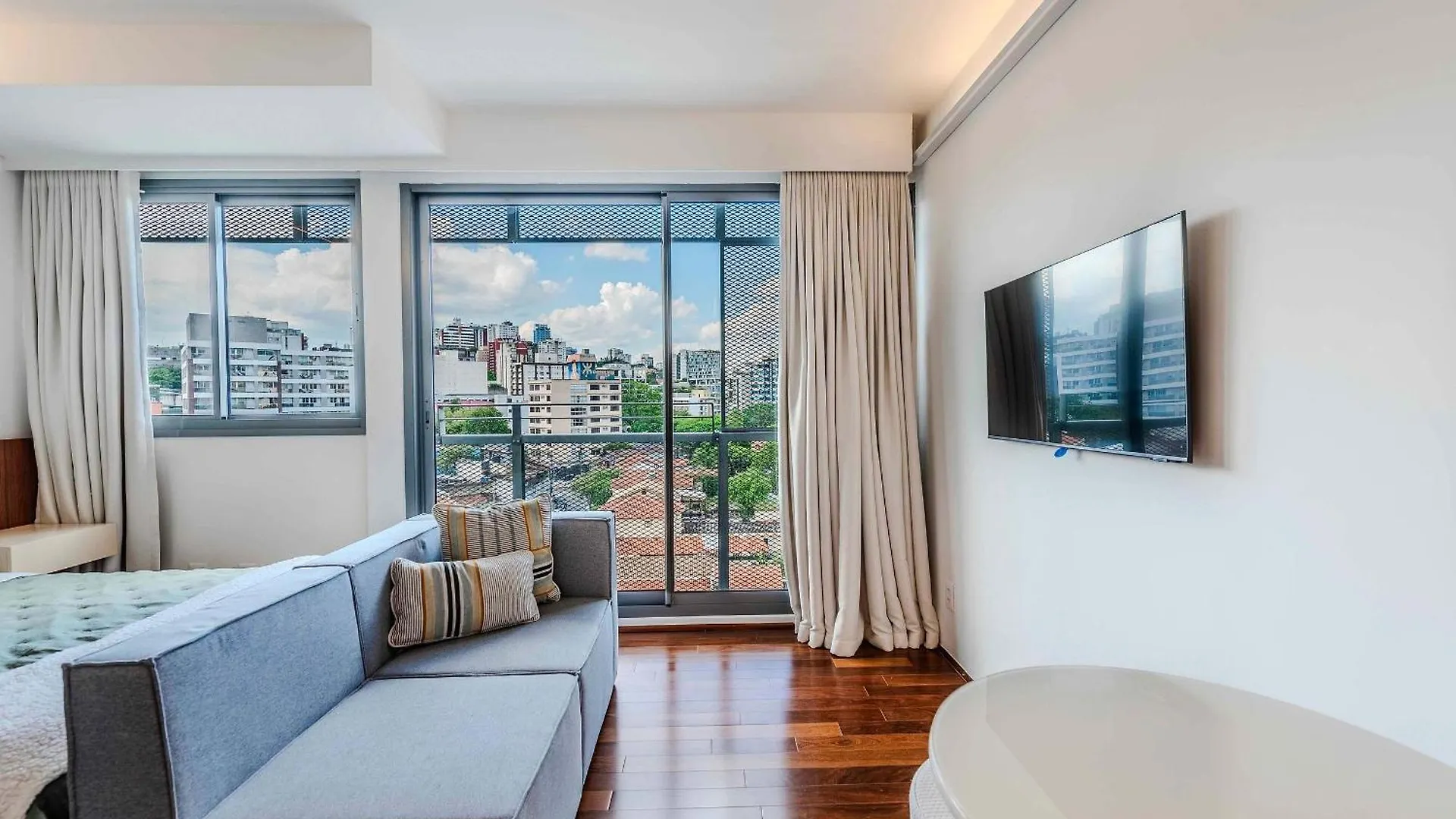 Studio Em Pinheiros C/ Piscina E Coworking - Pg508 São Paulo 0*,